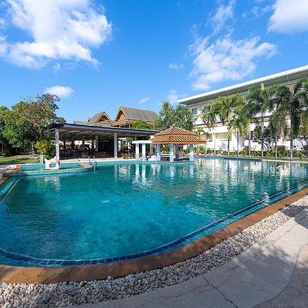 Blue Beach Grand Resort And Spa In Chalong Phuket By Dayuu Ban Saiyuan Exterior photo